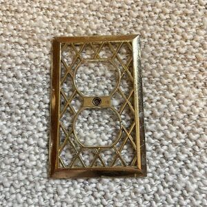 VINTAGE American Tack Amertac & Hardware Outlet Wall‎ Plate Lattice Brass Gold